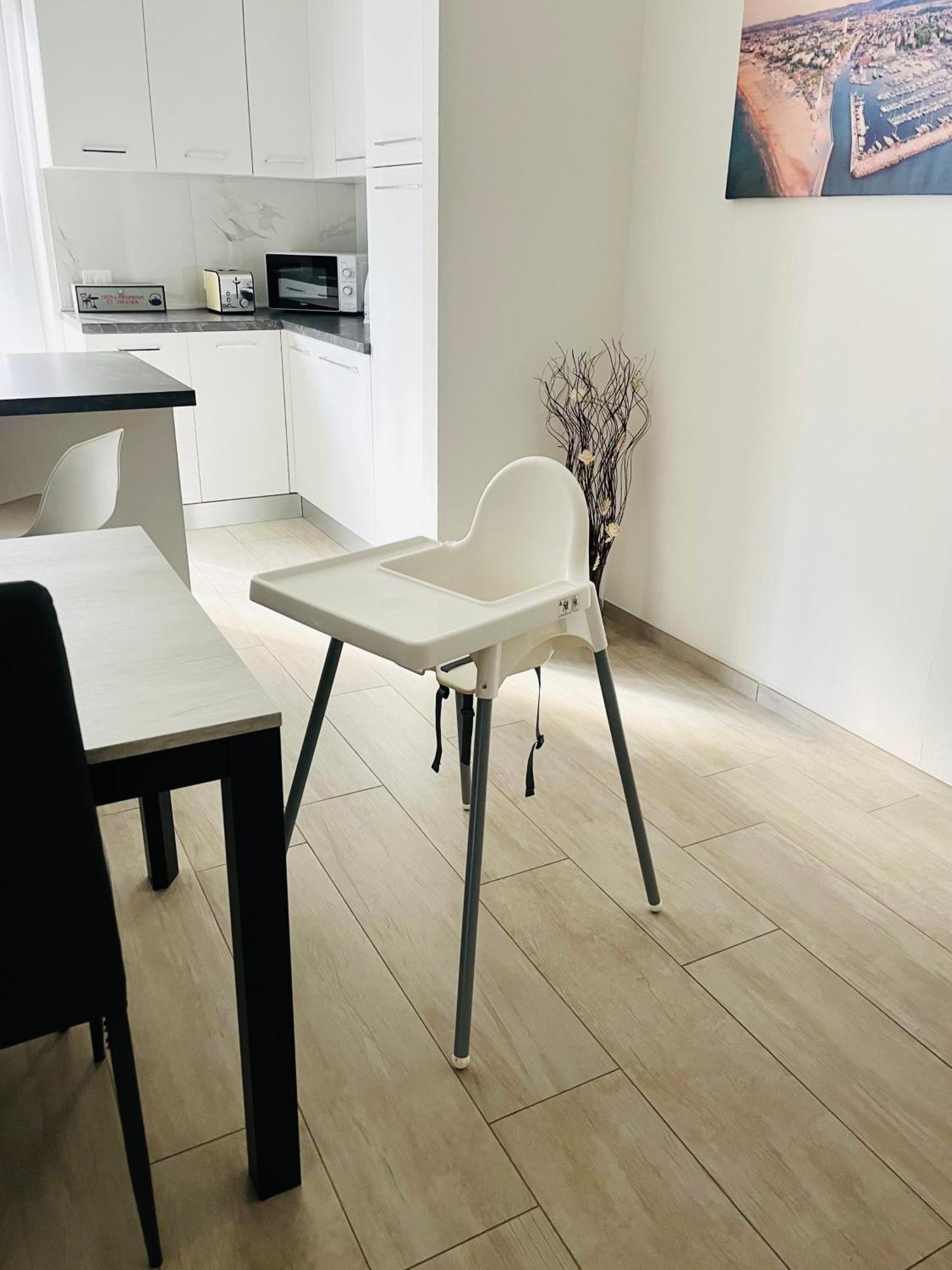Marina Centro Harbor Apartment Rimini Exterior photo